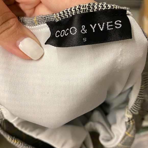 COCO & YVES Gray Yellow Plaid Tie Front Mini Skirt - Picture 2 of 5